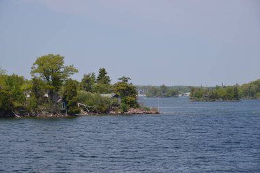 Doğal görünümünü Adaları Cruise güneşli yaz gün 