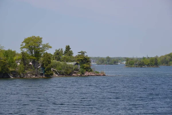 Doğal görünümünü Adaları Cruise güneşli yaz gün 