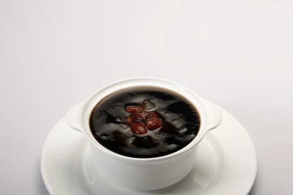 Heta Grass Jelly Efterrätt Över Vit Bakgrund — Stockfoto