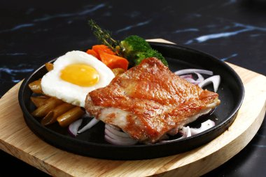 lezzetli tavuk biftek, yakından görmek 