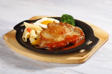 lezzetli tavuk biftek, yakından görmek 