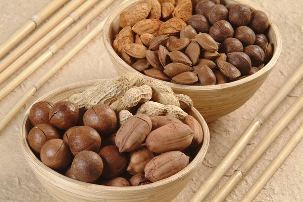 Detailní Foto Sušených Ořechů Miskách — Stock fotografie