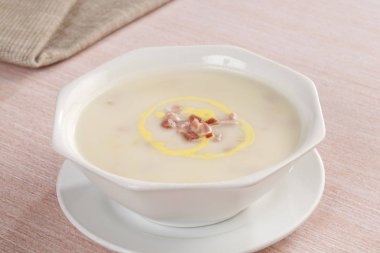 Masada Mısır çorbası ile kase closeup. Geleneksel Batı mutfağı 