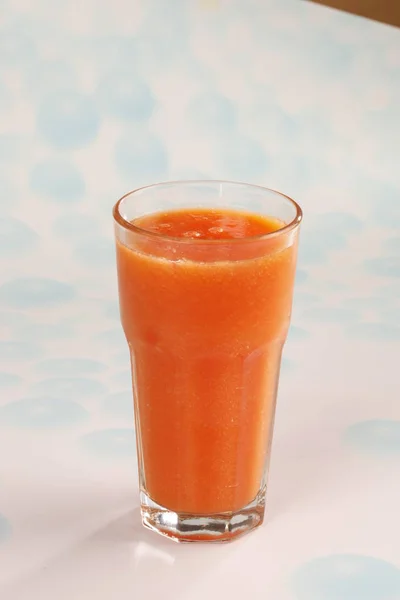 Schmackhafter Fruchtsaft Auf Dem Tisch Konzept Eines Gesunden Lebensstils — Stockfoto