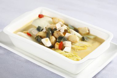 Bebek lahana beyaz kase haşlanmış bitki suyu