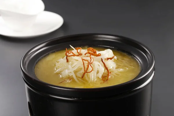 Närbild Traditionell Kinesisk Soppa Köksbordet — Stockfoto