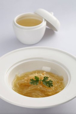 Plaka closeup bölümüyle hazırlanan Köpekbalığı yüzgeci