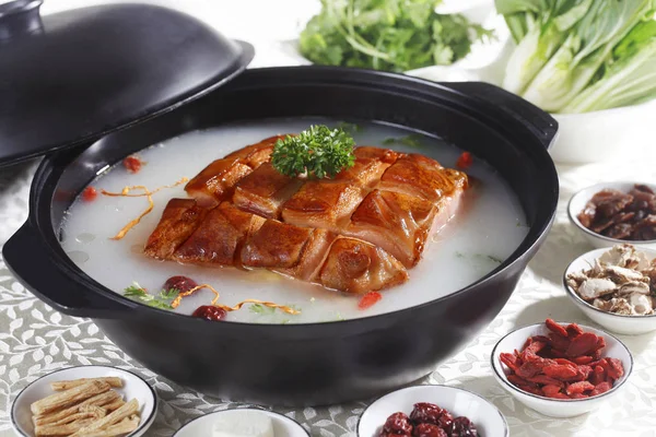 Крупним Планом Традиційного Китайський Суп Кухонному Столі — стокове фото