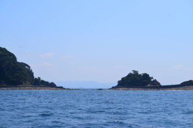 Gündüz deniz kıyısı