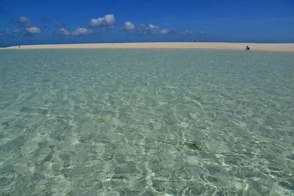 Strand Mit Meereswellen Tag — Stockfoto