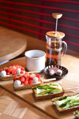 sandviç plaka üzerinde Kapat