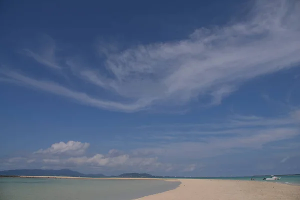 Strand Mit Meereswellen Tag — Stockfoto