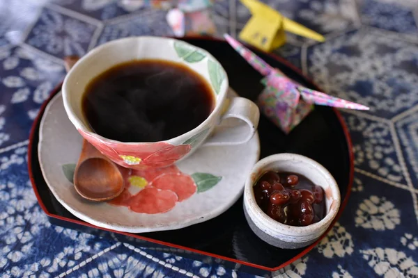 Ochtendthee Geserveerd Met Jam — Stockfoto