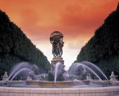 Lüksemburg bahçeleri Paris Fransa