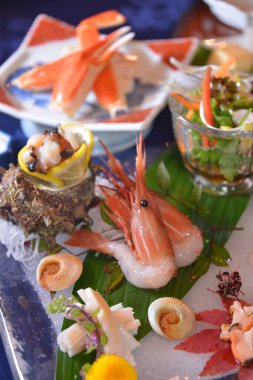 Taze deniz ürünlerinin yüksek açılı görüntüsü