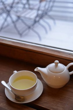 Çaydanlık ve Kupa Bernina Express 'in yakın çekimi