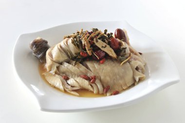 Şarap portresi tavuk.