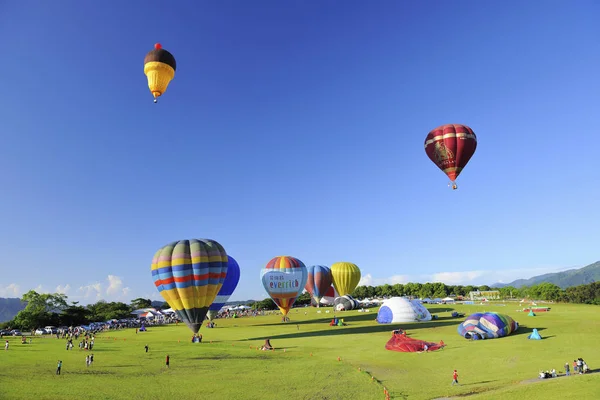 Taiwan Internationale Ballon Festival Luyeh Hill — Stockfoto