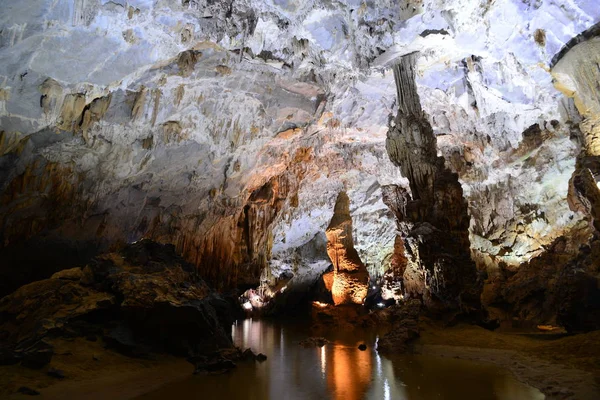 Phong Nha Jeskyně Vietnamu — Stock fotografie