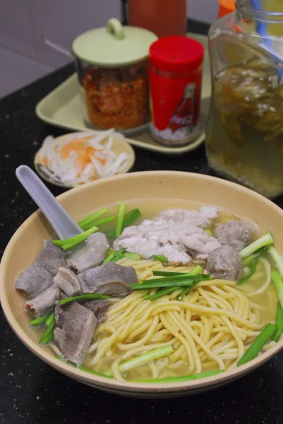 Fideos Carne Cerebro —  Fotos de Stock