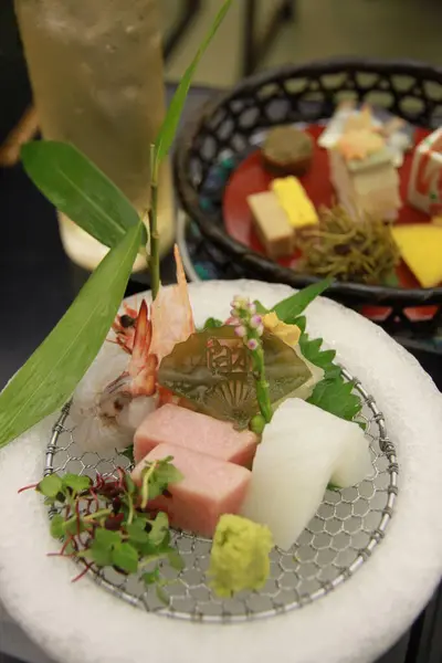 Tiro de ângulo alto do sashimi — Fotografia de Stock