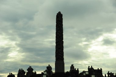 statue in Vigelang Park