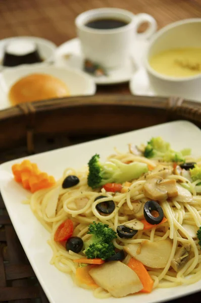 Essen Porträt der italienischen Küche Spaghetti — Stockfoto