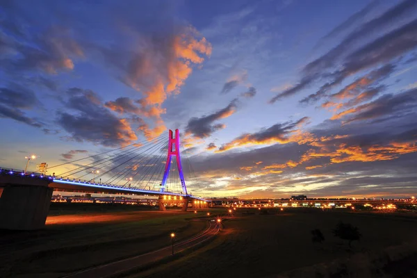 Neue Taipei Brücke Der Abenddämmerung — Stockfoto
