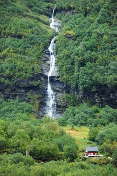 Vodopád Zelené Hoře Norsko — Stock fotografie
