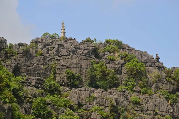 越南古山塔楼 — 图库照片