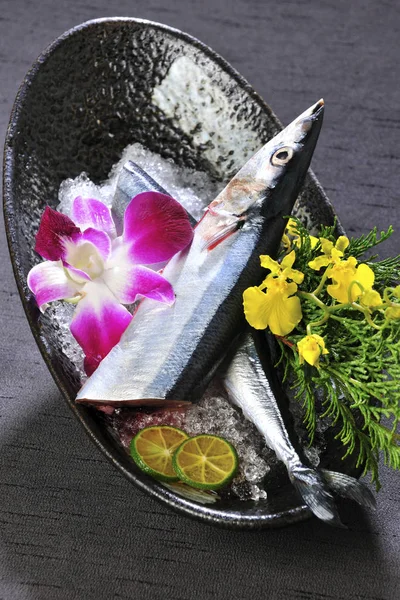 O retrato da comida peixe fresco — Fotografia de Stock