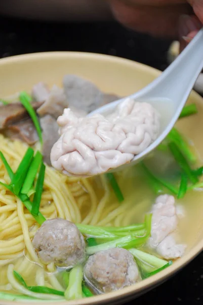 Mie Daging Dan Otak Masakan Asia — Stok Foto