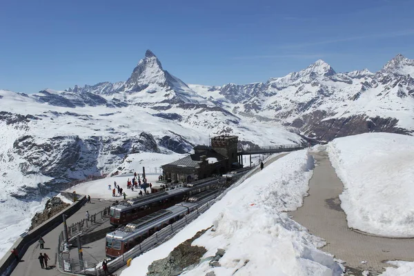 High Angle Shot Building Snow Mountain Gornergrat Valais — Stockfoto