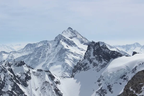 奥瓦尔登 高山巨人的高角镜头 — 图库照片