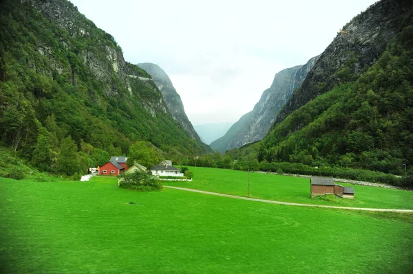 Schönheit Des Dorfes Den Bergen — Stockfoto