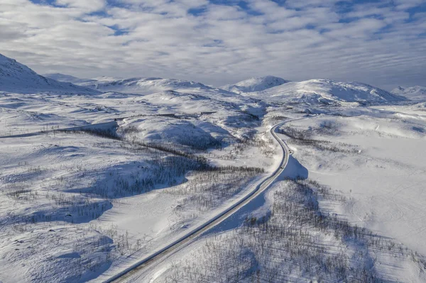 瑞典E10公路在雪中 — 图库照片