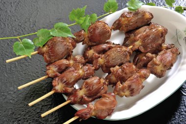 Tavuk kebabı, yakın plan lezzetli yemekler.