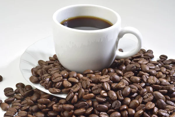 Kaffebönor Och Kaffe — Stockfoto