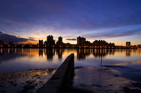 The mirror reflection of the Taipei city Taiwan