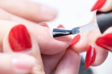 Profesyonel manikür ve uygulama hazırlığı süreci