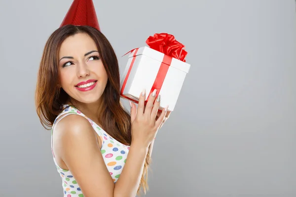 Lovely girl with gift — Stock Photo, Image