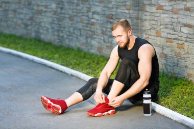 Bacak kadar limbering sporcu