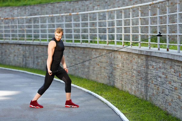 Adam genişletici ile eğitim