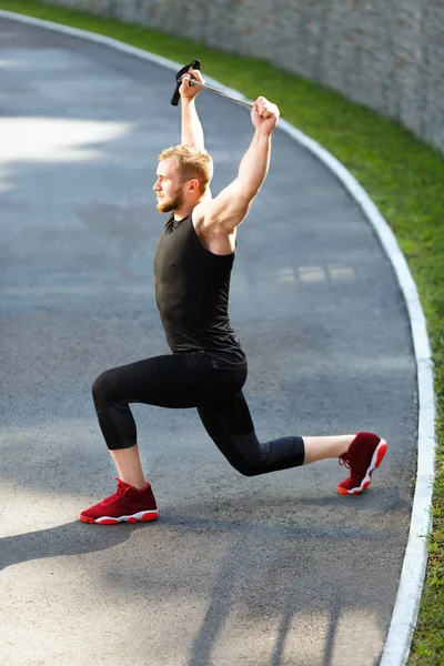 Expander ile lunging adam