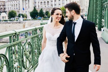 Güzel gelin ve damat