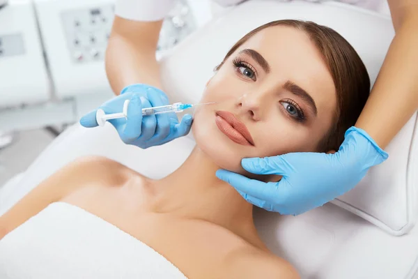 Plastik cerrahi kavramı şekillendirme