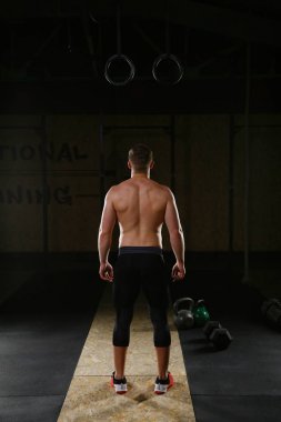 genç atletik erkek