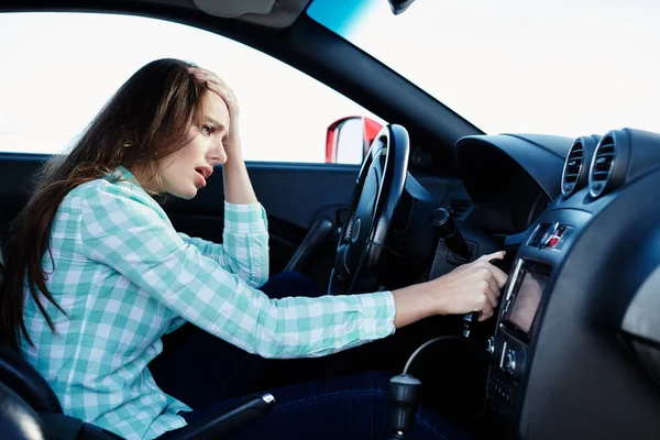 yeni otomobil depresif kadın 