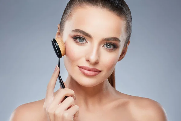 Nude makeup concept — Stock Photo, Image