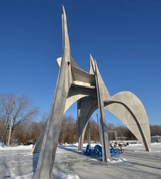 Escultura Alexander Calder Homme Una Escultura Aire Libre Gran Escala — Foto de Stock